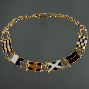 Pulsera de banderas con esmalte en oro amarillo de 18kt.