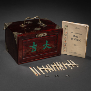 Mahjong , Juego de mesa del siglo XIX h. 1926.