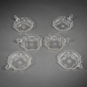 Conjunto de seis lavafrutas en cristal tallado del siglo XIX