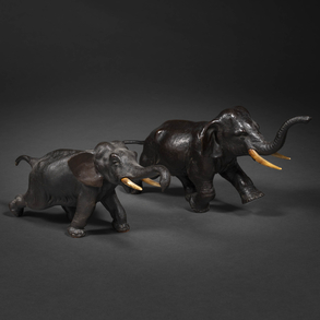 Conjunto de dos elefantes en bronce japonés época Meiji(1868-1912)