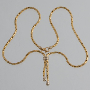 Bonita gargantilla en forma de cuerda sogueada en oro amarillo de 18 kt.