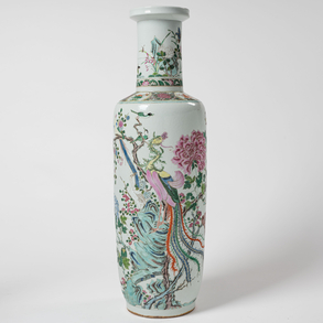 Jarrón en porcelana china familia rosa del siglo XIX