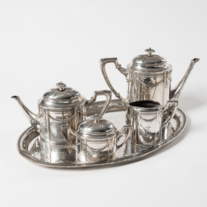 Juego de café estilo Luís XVI en plata Alemana de finales del siglo XIX-XX
