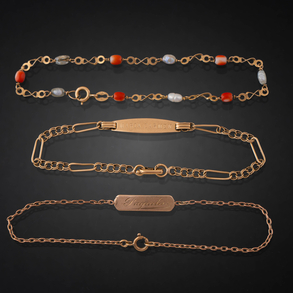 Conjunto de tres pulseritas en oro amarillo de 18 kt